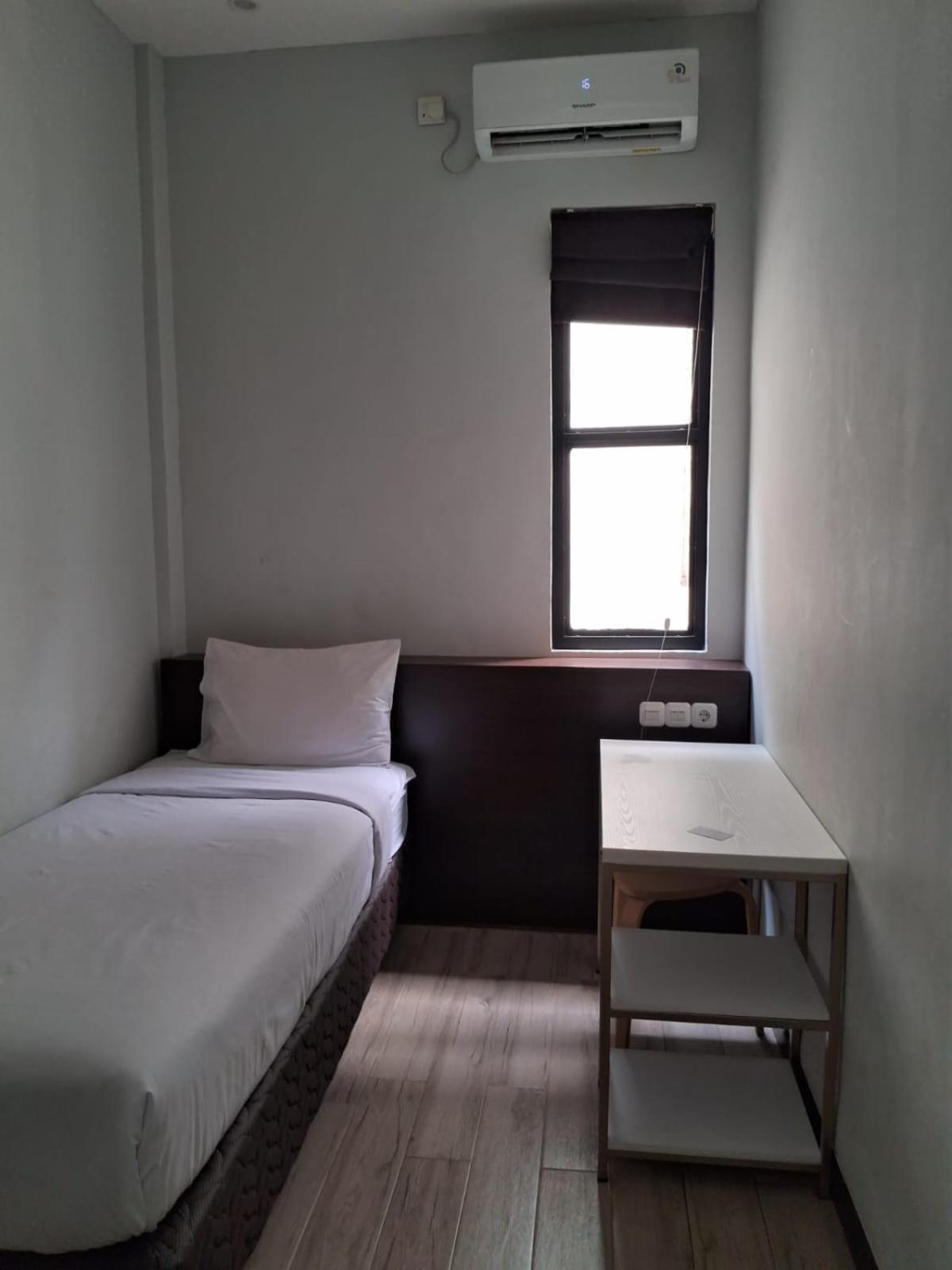Hotel Circle One Palembang Exterior foto